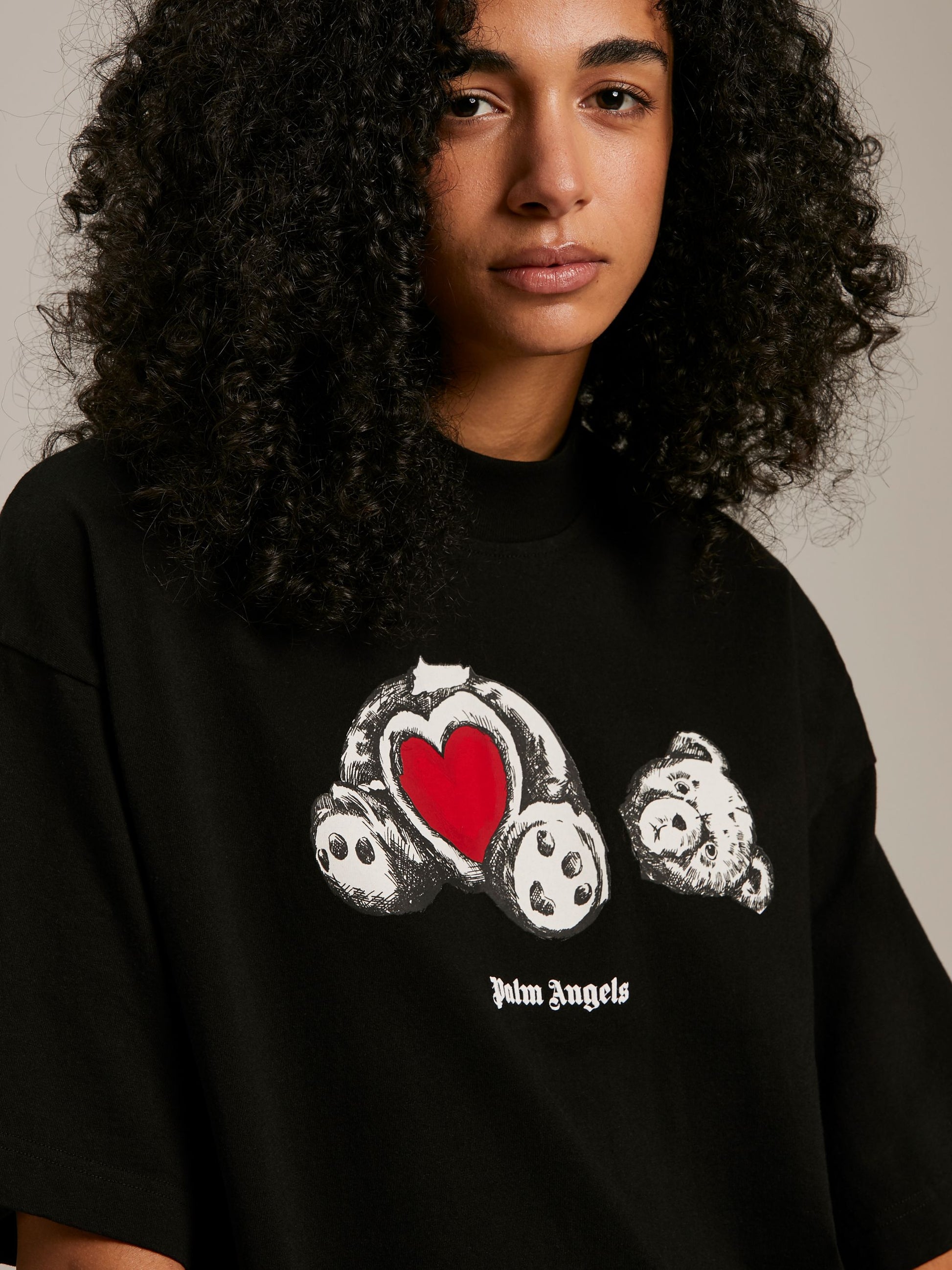 PALM ANGEL Bear in Love T-Shirt – Youthgenes Market